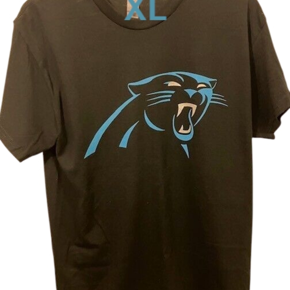 Woman's Black T-Shirt, XL With Blue Panther Logo Of The Carolina Panthers!